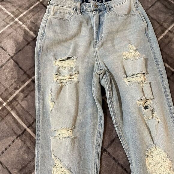 Hollister mom jeans   - Picture 10 of 12